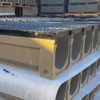 F900 Heavy Duty Polymer Concrete Drainage Channels