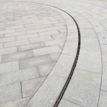 Curved Slot Drain Cover