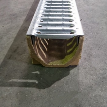 Resin Concrete Drainage Channel With A15 Stamped Trench Cover