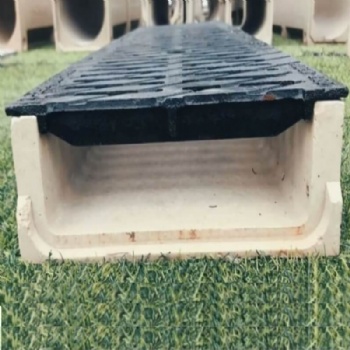 Shallow Polymer Concrete Drainage Channel With Cast Iron Grating Load Class Up To F900